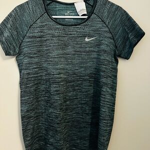 Nike Women's Short Sleeve Dri-FIT Top - Teal/Black Heather